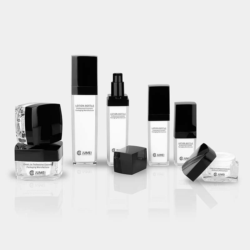 Hot Sale Simple Cosmetic Packaging Square Transparent Acrylic Bottle with Lotion Pump